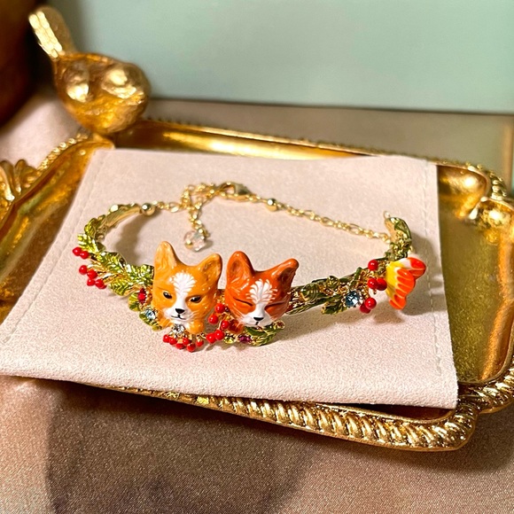 Les Nereides Two lovely Foxes 🦊 Handcrafted Enamel Bracelet - Picture 4 of 9